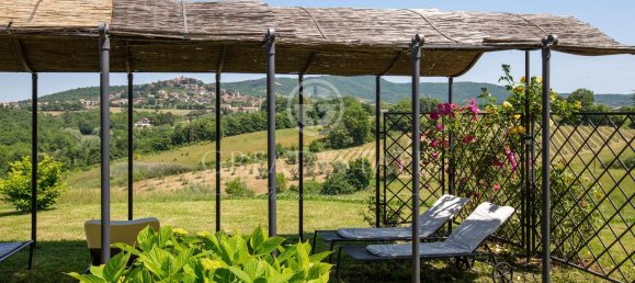 9 rooms House in Montegabbione, Italy No. 86157 11