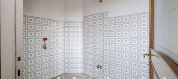 3-Zimmer Wohnung in Cesano Maderno, Italy, Nr. 29936 13