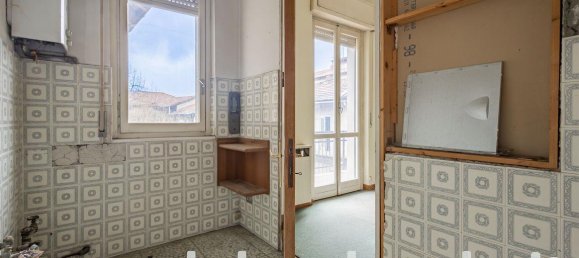 3-Zimmer Wohnung in Cesano Maderno, Italy, Nr. 29936 14