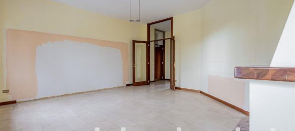 3-Zimmer Wohnung in Cesano Maderno, Italy, Nr. 29936 8