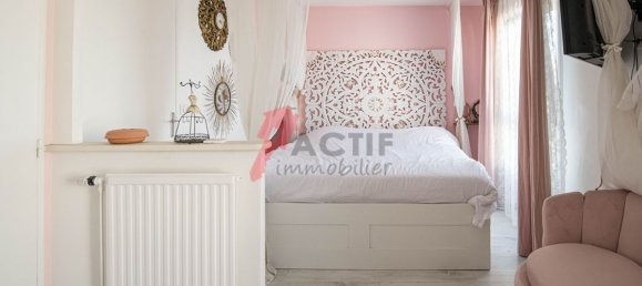 3 bedrooms Apartment in Evry, France No. 173701 3