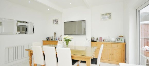 3 bedrooms House in Thornton Heath, United Kingdom No. 11577 5