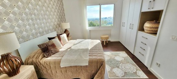 4 bedrooms Villa in Estepona, Spain No. 45491 17