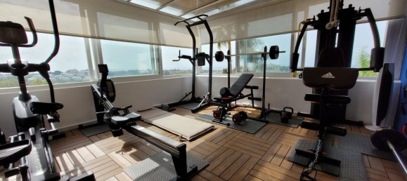 4 bedrooms Villa in Estepona, Spain No. 45491 23