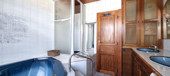 2 Schlafzimmer Doppelhaus in Saint-Louis, France, Nr. 63305 11