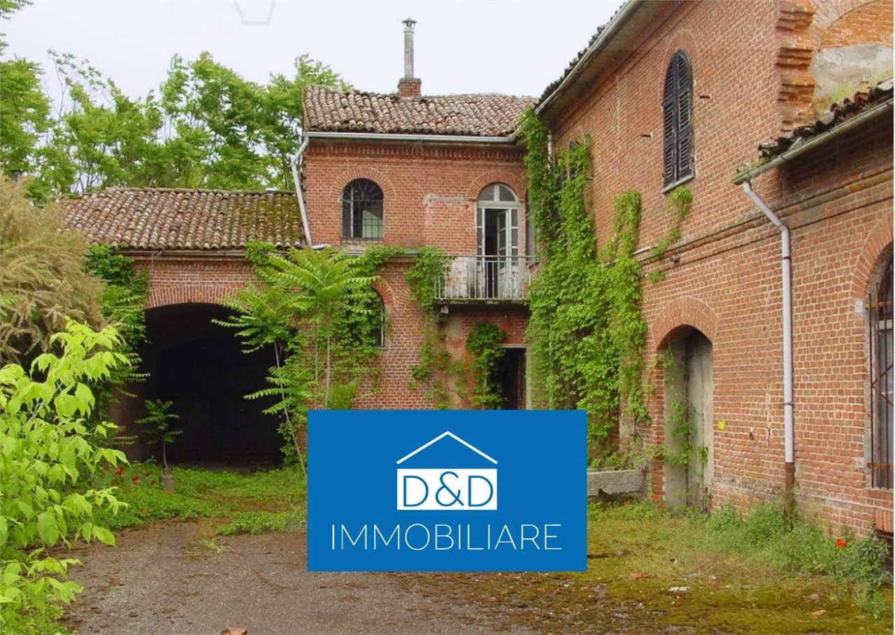 5 rooms Warehouse in Alessandria, Italy No. 209441