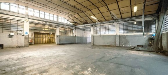 Armazém em San Maurizio d'Opaglio, Italy 2500 m² N.º 379714 4