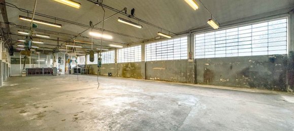 Armazém em San Maurizio d'Opaglio, Italy 2500 m² N.º 379714 39