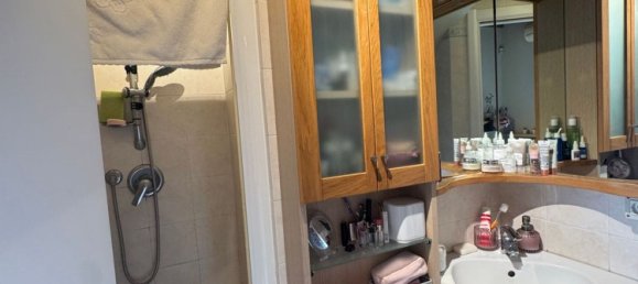 3 bedrooms Duplex in Parma, Italy No. 379077 9