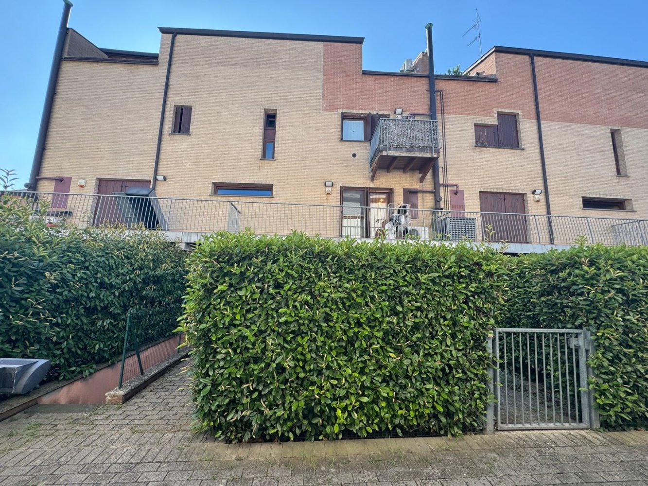 3 bedrooms Duplex in Parma, Italy No. 379077