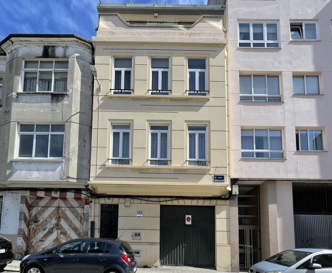 Gebäude in A Coruna, Spain 288m², Nr. 243729