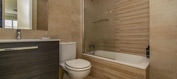 2 Schlafzimmer Doppelhaus in Marbella, Spain, Nr. 94969 12