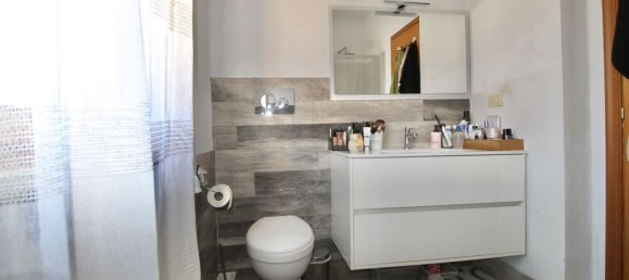 6 rooms Apartment in Siena, Italy No. 151923 8