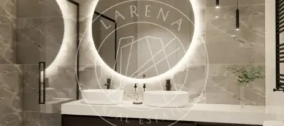 Apartamento de 3 dormitorios en Madrid, Spain No. 127948 4