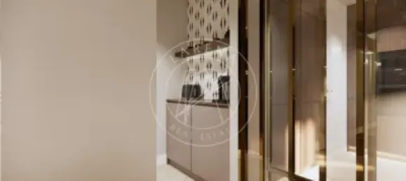 Apartamento de 3 dormitorios en Madrid, Spain No. 127948 10