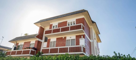 3 Schlafzimmer Penthouse in Anzio, Italy, Nr. 101213 28