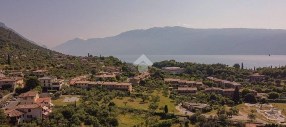 1 bedroom Apartment in Toscolano Maderno, Italy No. 345303 14