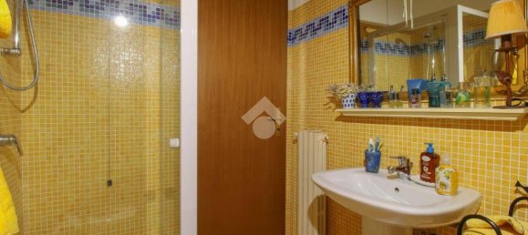 1 bedroom Apartment in Toscolano Maderno, Italy No. 345303 10