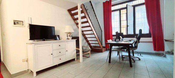 2 rooms Apartment in Milan, Italy No. 259081 3