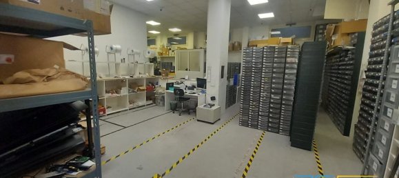 Коммерческая недвижимость 130м² в Палермо, Италия № 160532 3