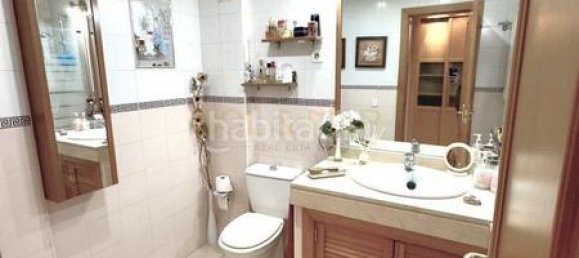 Apartamento de 3 dormitorios en Torremolinos, Spain No. 47044 22