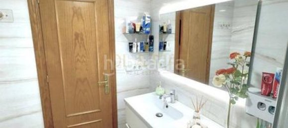 Apartamento de 3 dormitorios en Torremolinos, Spain No. 47044 16