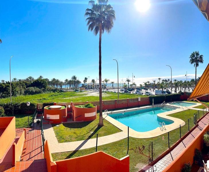 Apartamento de 3 dormitorios en Torremolinos, Spain No. 47044