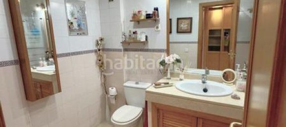 Apartamento de 3 dormitorios en Torremolinos, Spain No. 47044 18