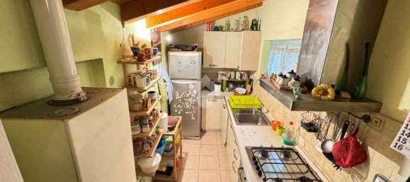 Apartamento de 2 divisões em Gassino Torinese, Italy N.º 220093 6