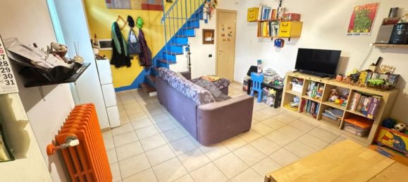 Apartamento de 2 divisões em Gassino Torinese, Italy N.º 220093 3
