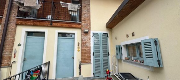 Apartamento de 2 divisões em Gassino Torinese, Italy N.º 220093 2