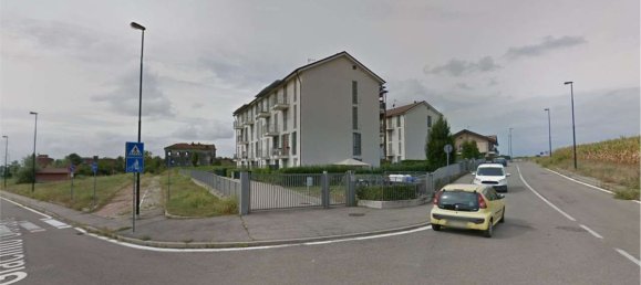 2 rooms Apartment in Chieri, Italy No. 10172 3