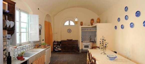 11 Schlafzimmer Villa in Capannori, Italy, Nr. 181949 15
