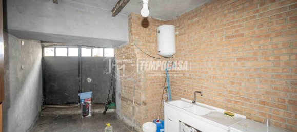 5-Zimmer Wohnung in Messina, Italy, Nr. 155418 6