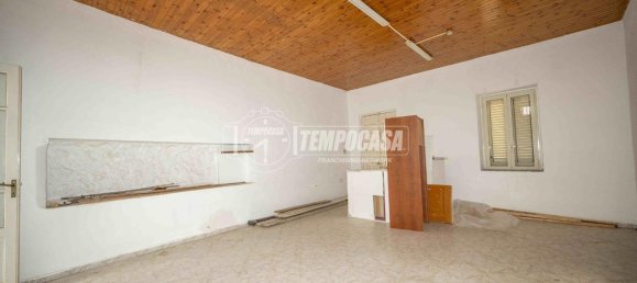 5-Zimmer Wohnung in Messina, Italy, Nr. 155418 46