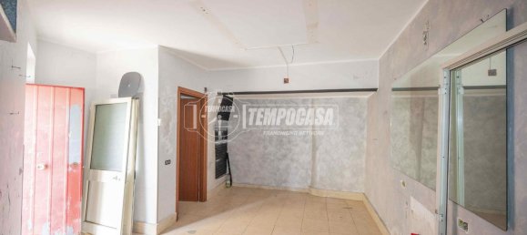 5-Zimmer Wohnung in Messina, Italy, Nr. 155418 14