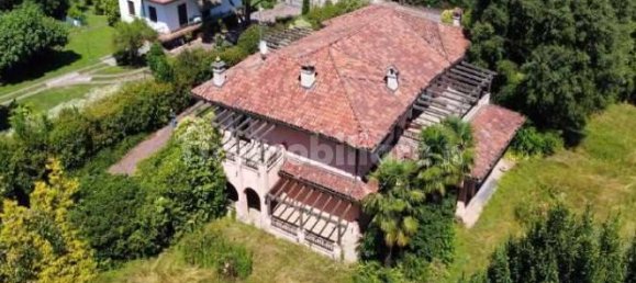 5 bedrooms Villa in Lomazzo, Italy No. 272151 26