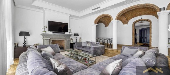 6 bedrooms Villa in Loule, Portugal No. 108709 10