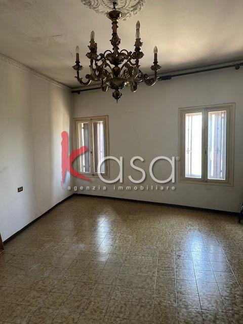 2 rooms House in Gambellara, Italy No. 72104