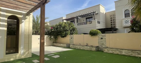 4 bedrooms Villa in Mudon, UAE No. 109633 16