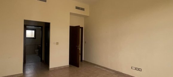 4 bedrooms Villa in Mudon, UAE No. 109633 24