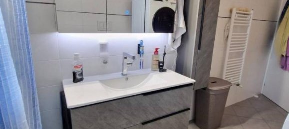 Apartamento de 3 divisões em Cesano Maderno, Italy N.º 42036 23