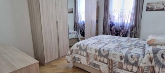 Apartamento de 3 divisões em Cesano Maderno, Italy N.º 42036 41