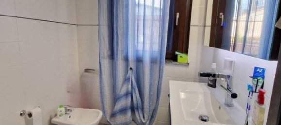 Apartamento de 3 divisões em Cesano Maderno, Italy N.º 42036 51