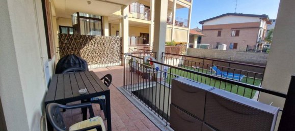 Apartamento de 3 divisões em Cesano Maderno, Italy N.º 42036 58