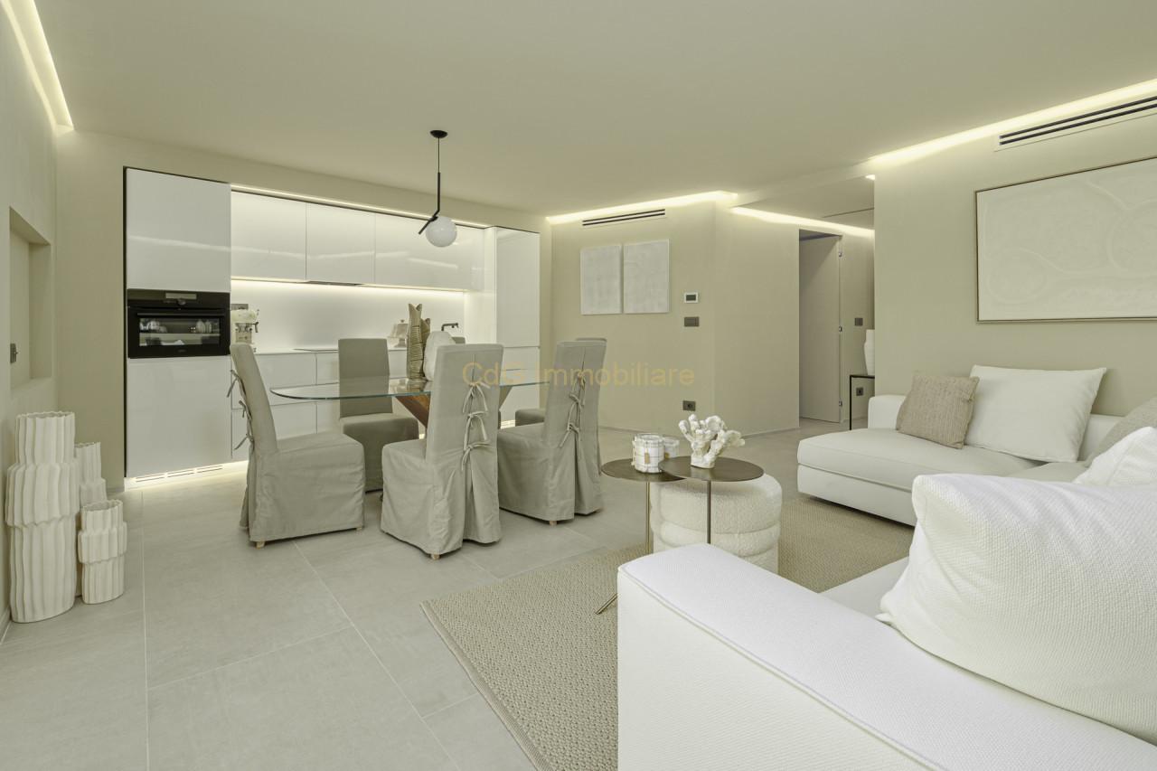 4غرفة شقة في Arzachena, Italy رقم 228221