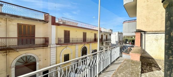 Casa de 3 dormitorios en Triggiano, Italy No. 24133 20