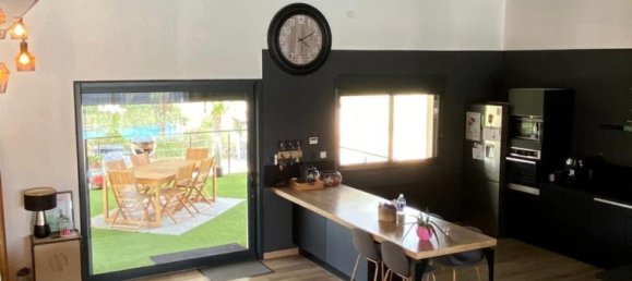 3 bedrooms House in Dordogne, France No. 361311 4