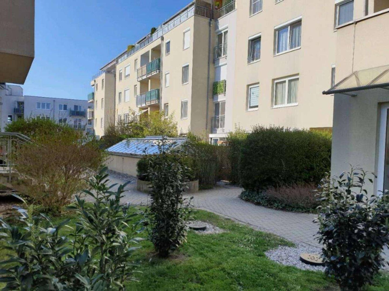 4 rooms Apartment in Wels, Austria No. 44008