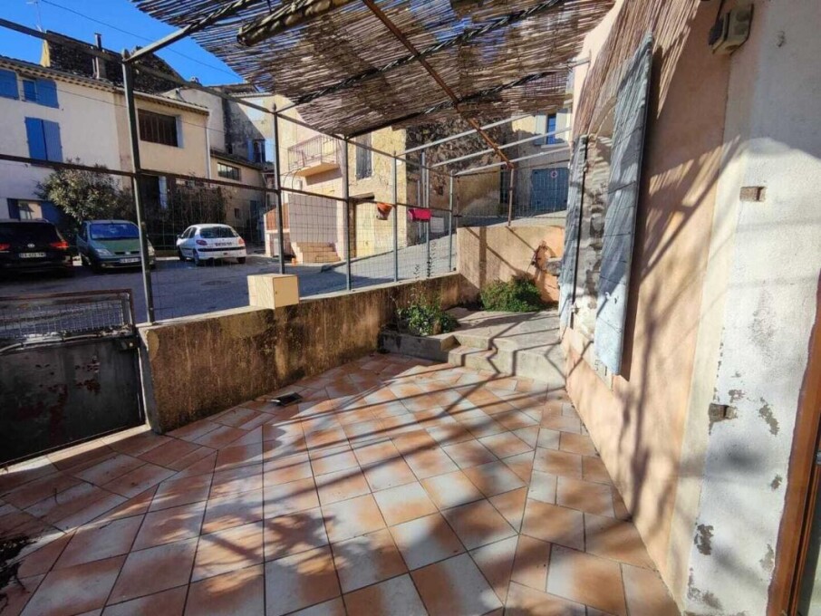 2 bedrooms Townhouse in Cadenet, France No. 328269